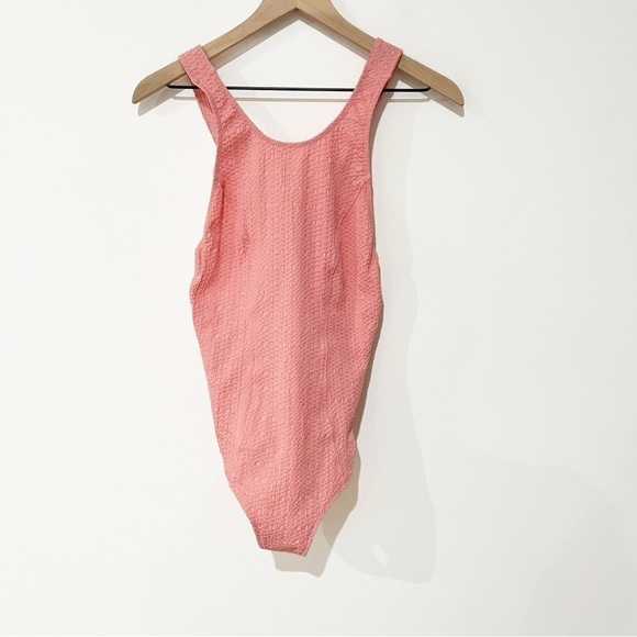 🛍️NWT Lisa Marie Fernandez High Neck Open Back Crepe Button Seersucker Swimsuit - Picture 7 of 13